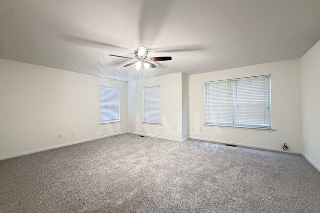 Building Photo - 3021 Barrymore St