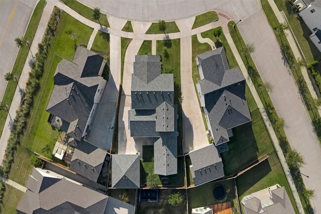 Building Photo - 14104 Cross Oaks Pl