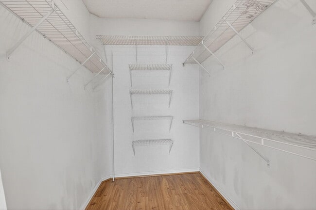 Building Photo - 3421 Tuscany Way