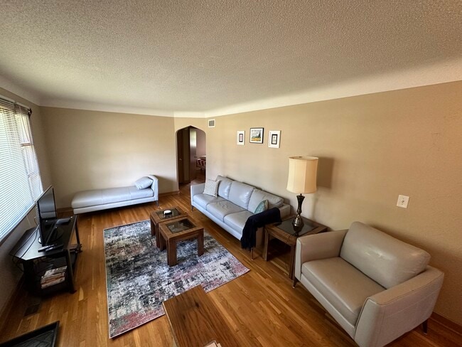 Building Photo - 1973 Tatum St