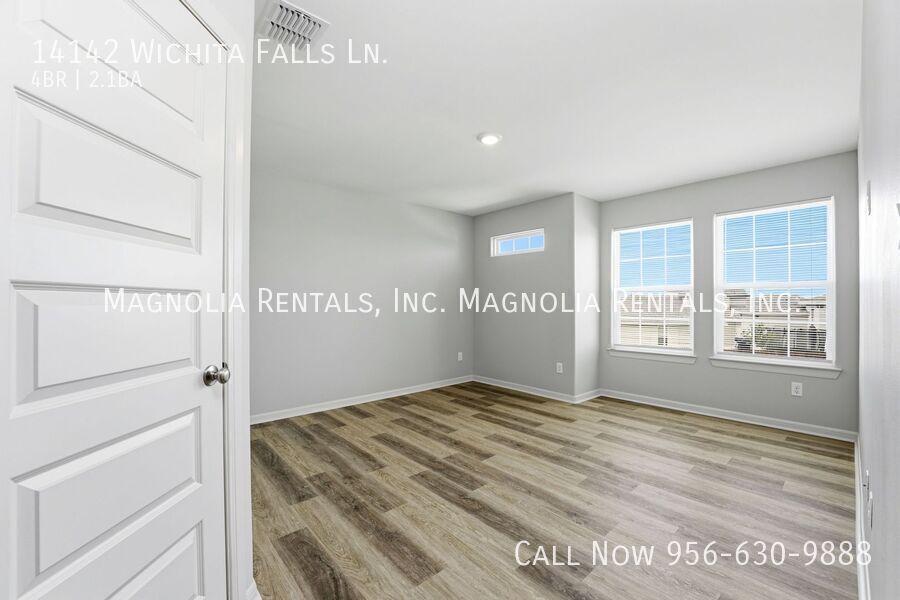 Building Photo - 14142 Wichita Falls Ln