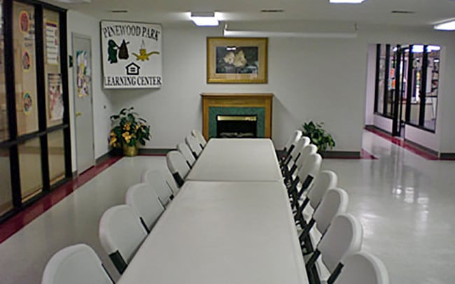 Primary Photo - Pinewood Park