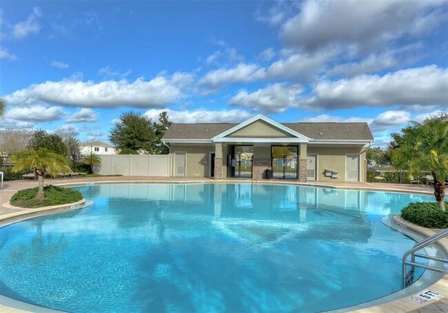 Building Photo - 12013 Greengate Dr