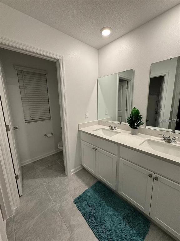Building Photo - 768 Trotters Dr