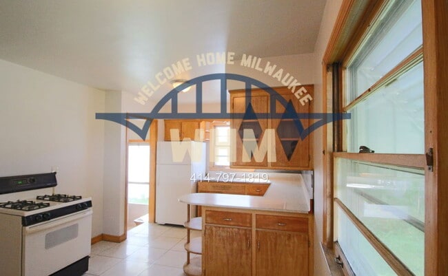 Building Photo - 4253 N 63rd St
