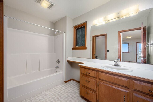 Building Photo - Beautiful home with views and in a gated c...