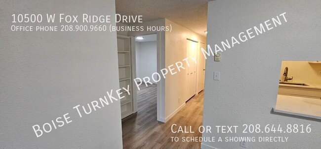 Building Photo - 10500 W Fox Ridge Dr