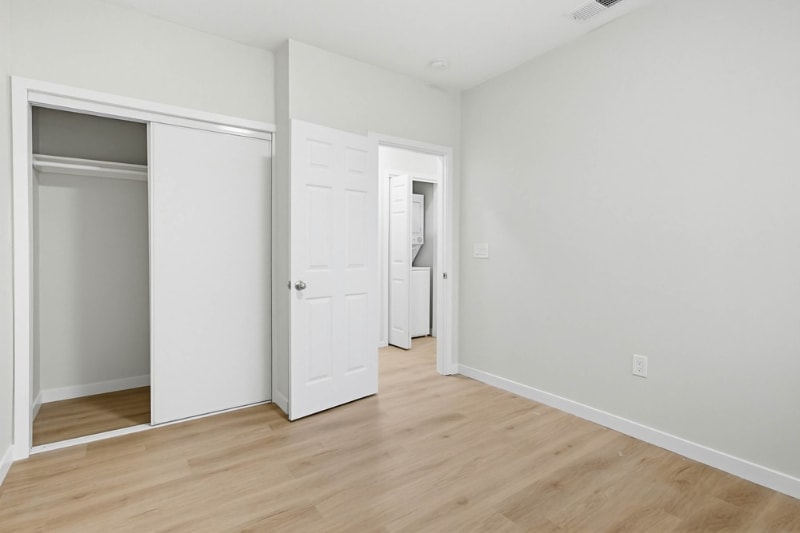 Building Photo - 8124 Melrose Ln