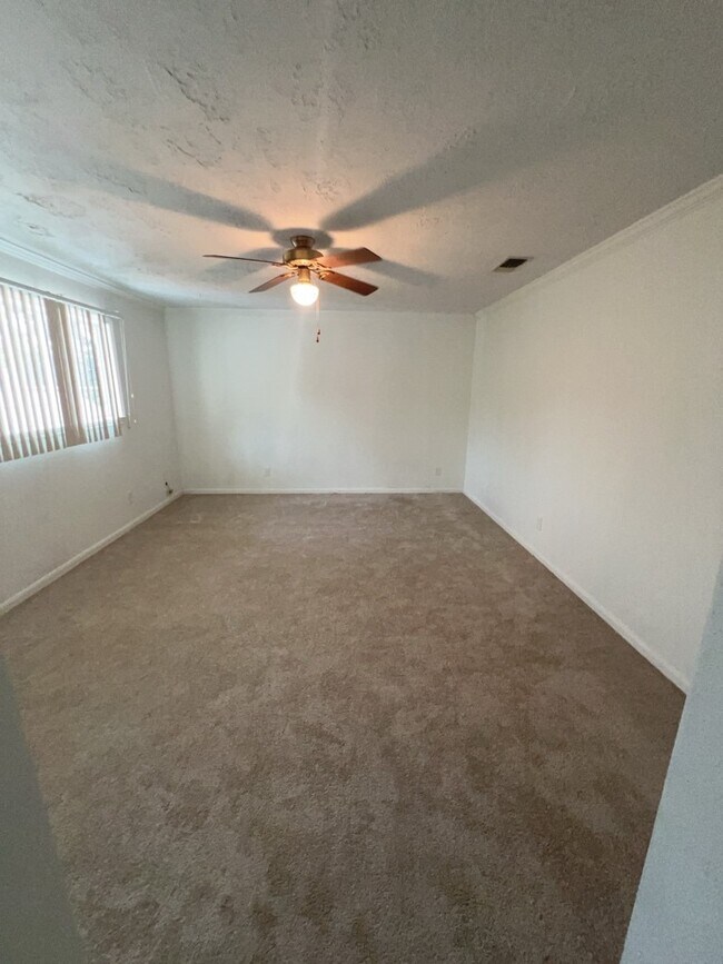 Building Photo - 2972 Gessner Rd