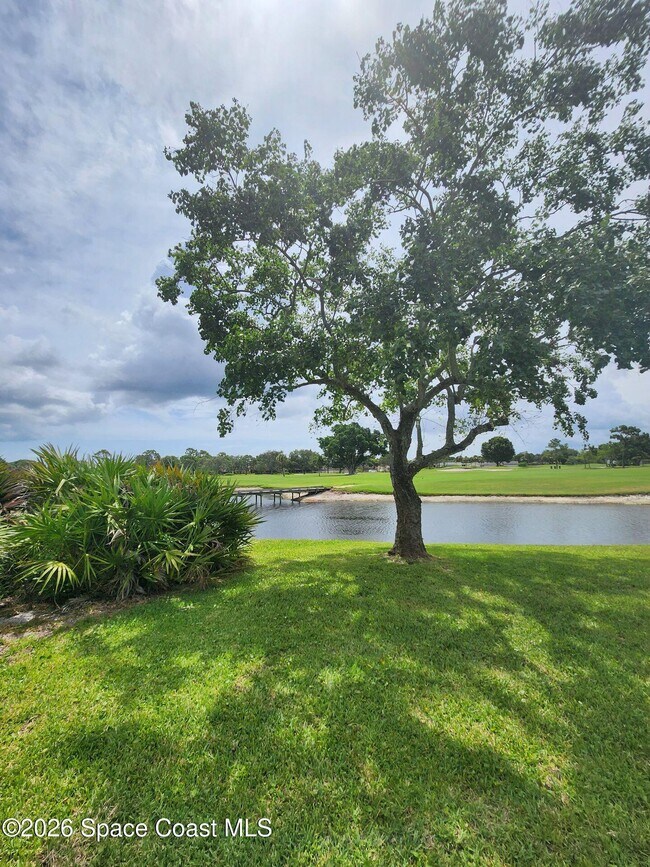 Building Photo - 649 Woodbridge Dr