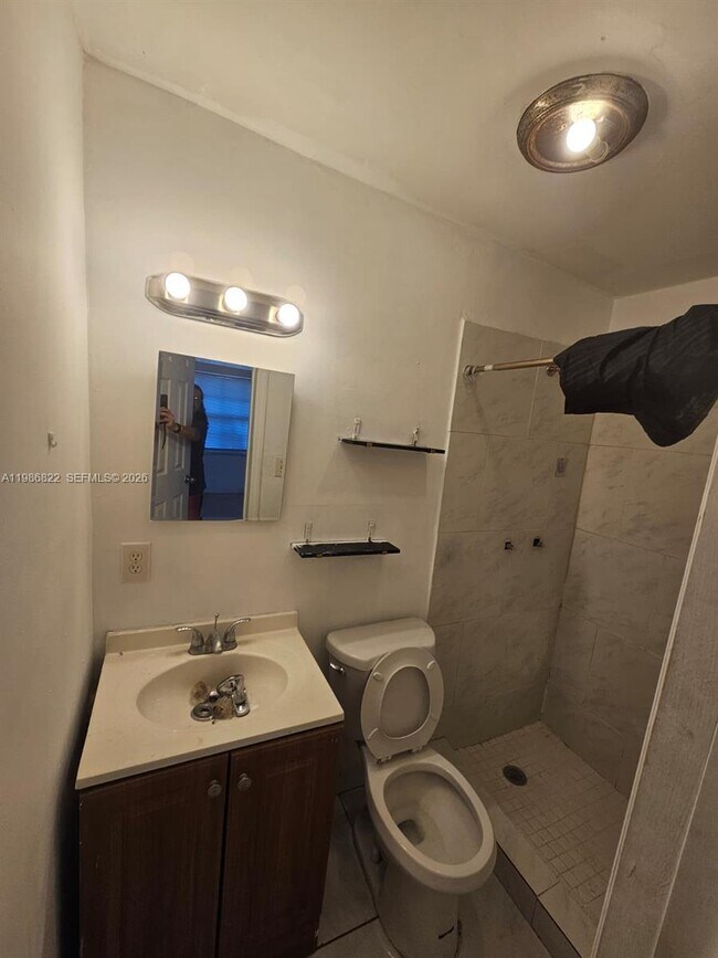 Building Photo - 35 Virginia Rd