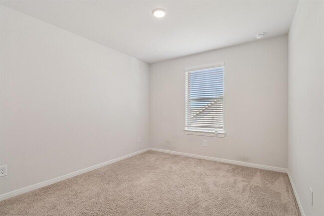 Building Photo - 18203 Lilac Woods Trl