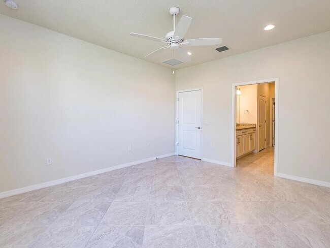 Building Photo - 8196 Hanoverian Dr