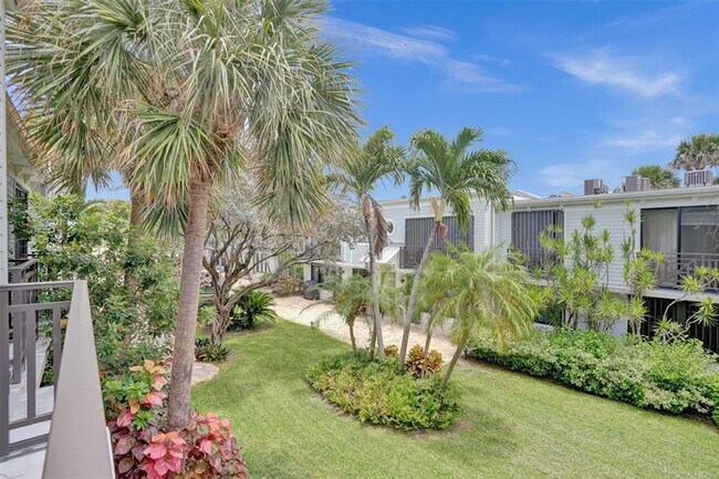 Building Photo - 1658 S Ocean Ln