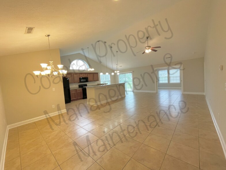 Building Photo - 879 Summer Mist Dr