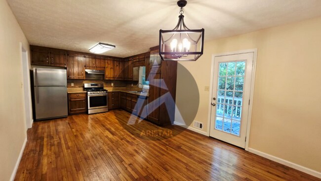 Building Photo - 103 Westland Ct