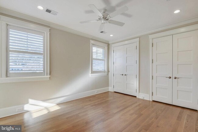 Building Photo - 8703 Bradmoor Dr
