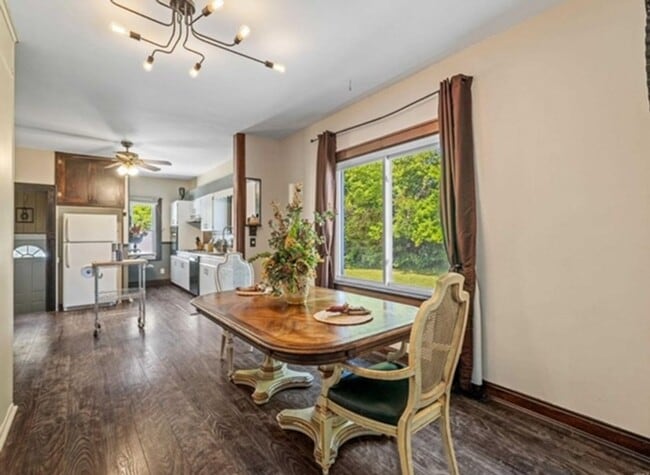 Building Photo - 1124 Washington Ave