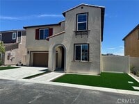 Building Photo - 30460 Arroyo Spgs St