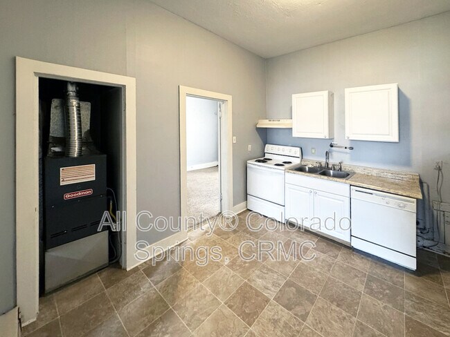 Building Photo - 217 North First Street