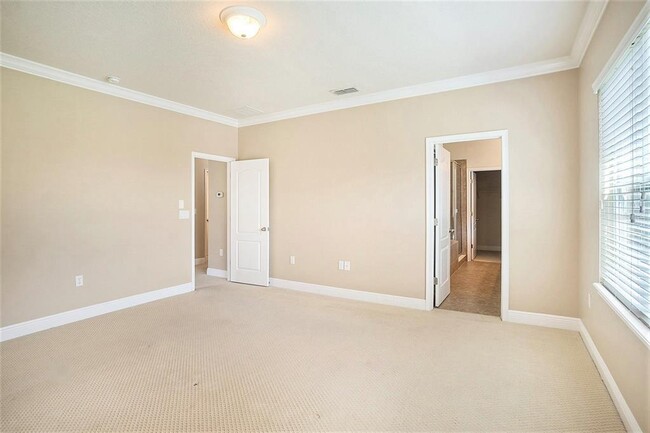 Building Photo - 11428 Quiet Forest Dr