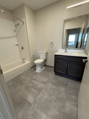 Images are representative samples of the advertised unit. Actual units shown during tours may differ - 957 Tremont St