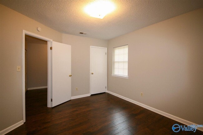 Building Photo - 104 Westscott Dr