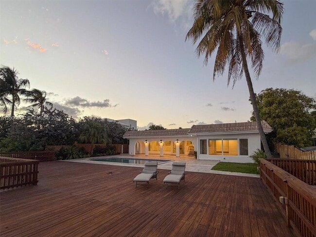 Building Photo - 1690 Daytonia Rd