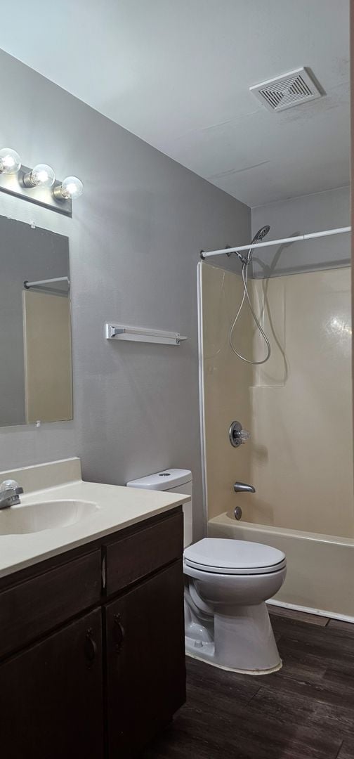 Building Photo - A - Ridgewood