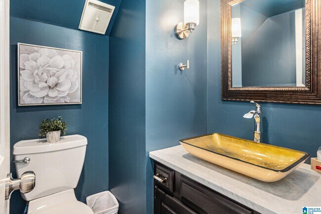 Building Photo - 5539 Hampton Heights Dr