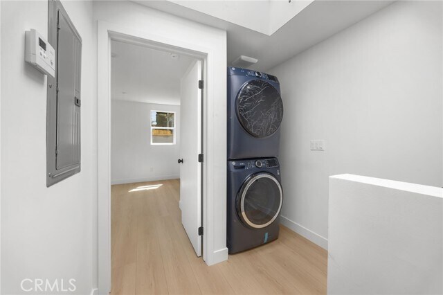 Building Photo - 4513 Rosewood Ave