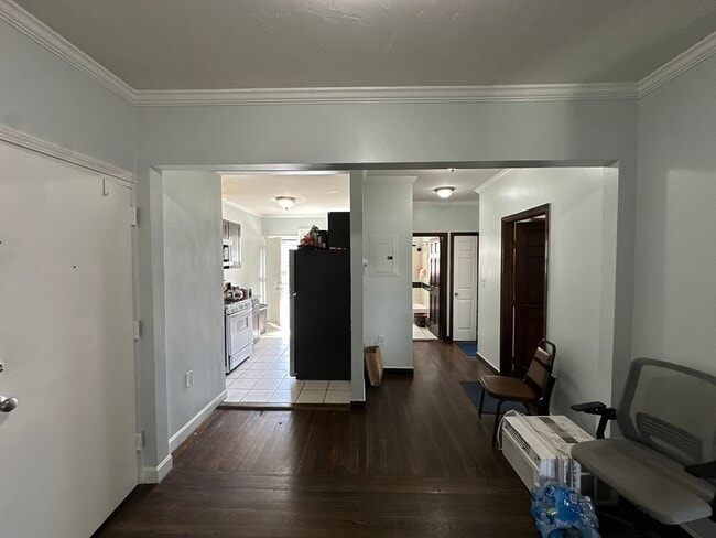 Building Photo - 435 Walnut Ave