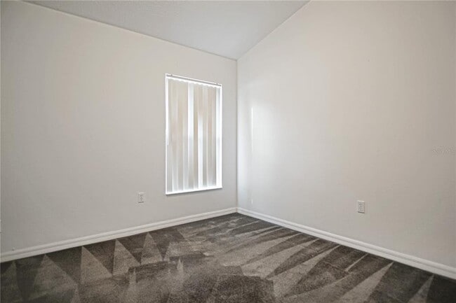 Building Photo - 522 Kildrummy Dr