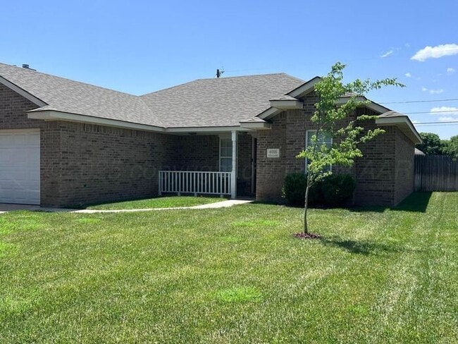 Primary Photo - Sale or Lease Home in Tradewinds