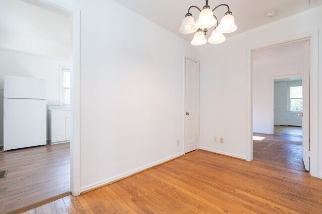 Building Photo - 29 Fiske St