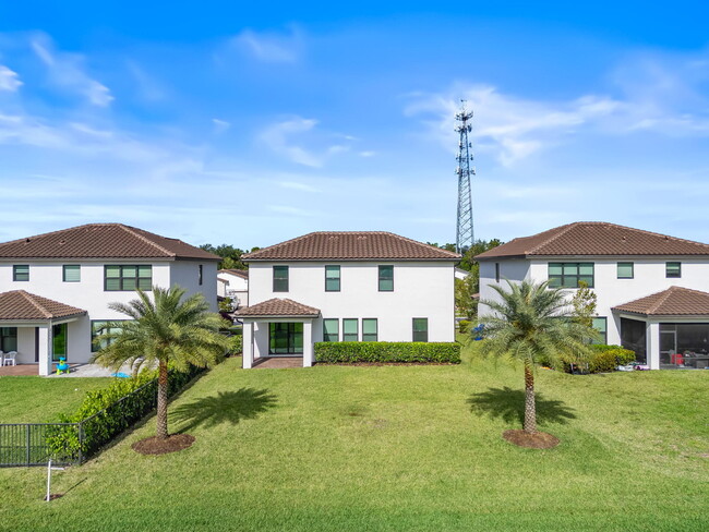 Building Photo - 3270 Dunning Dr