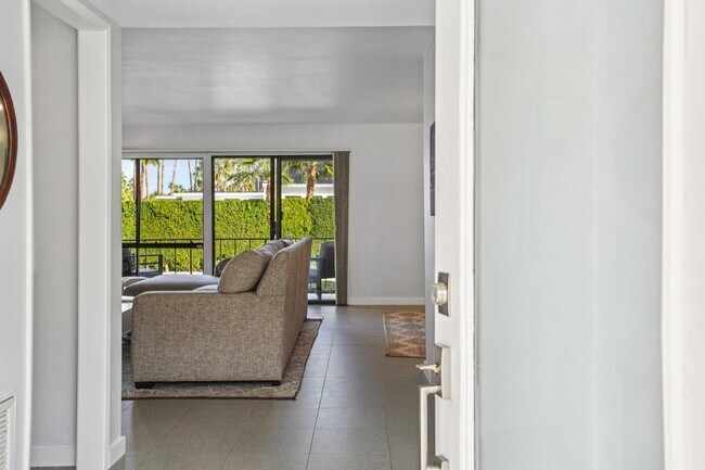 Building Photo - 2727 S Sierra Madre