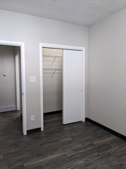 Building Photo - 1446 E 3300 S