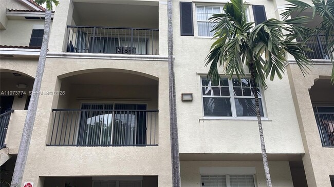 Building Photo - 6020 W Sample Rd