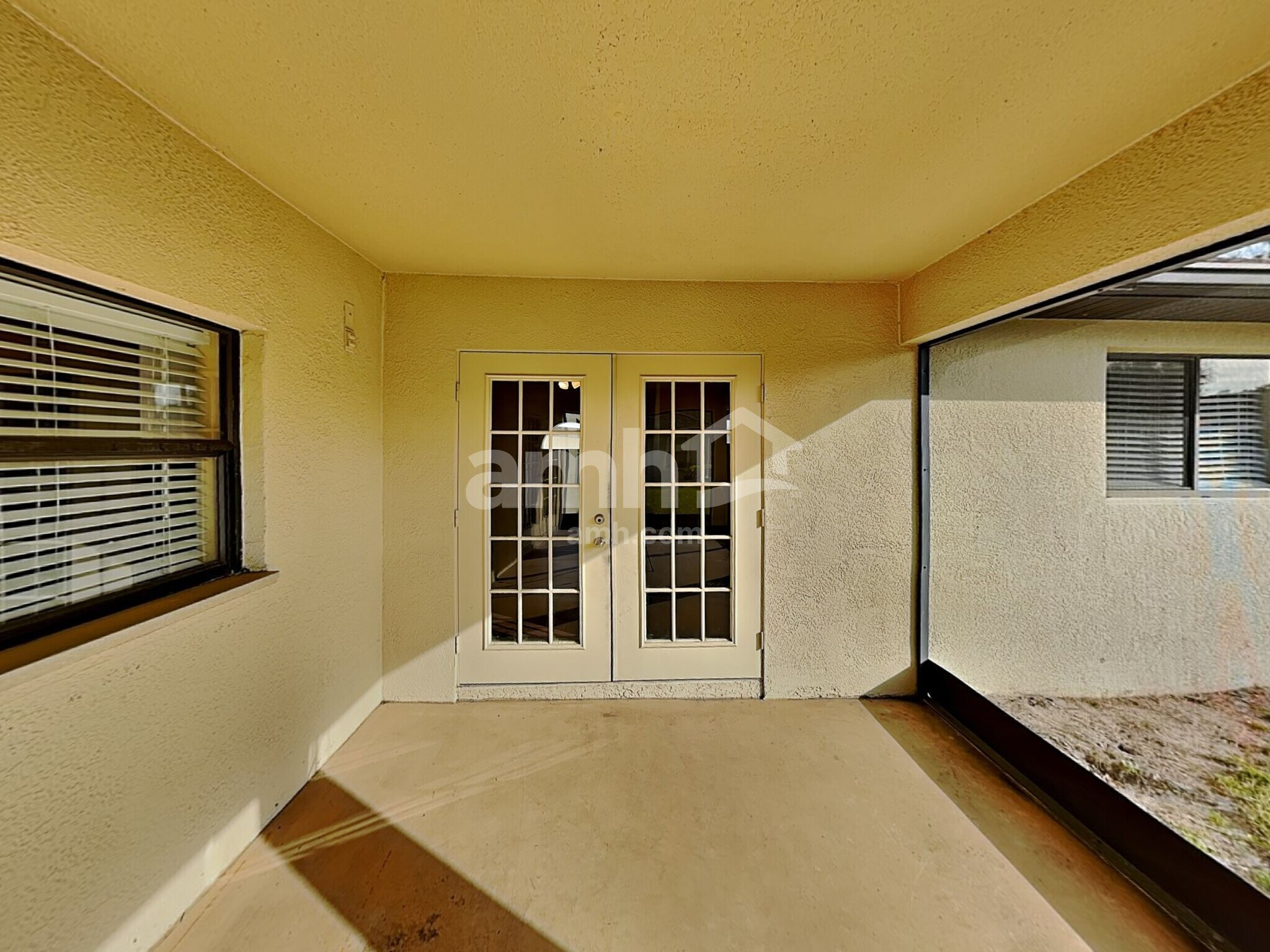 Building Photo - 6244 34th Pl E