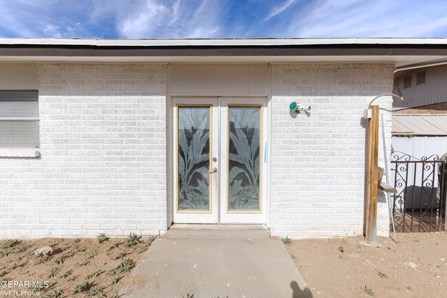 Building Photo - 7304 Gran Vida Dr