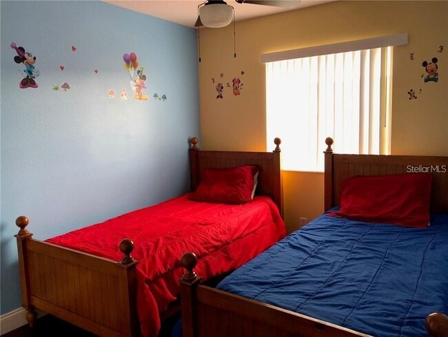 Building Photo - 1211 S Beach Cir