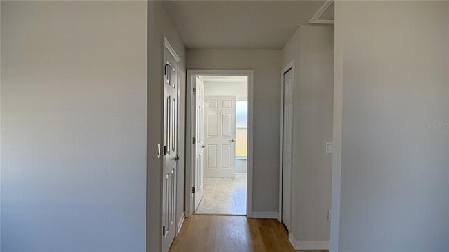 Building Photo - 110 E Dupont Ter