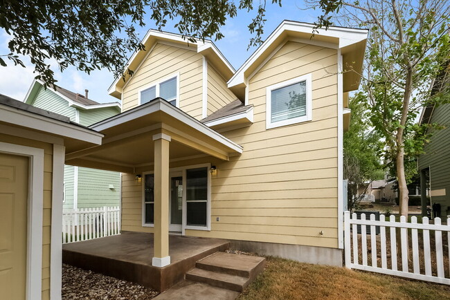 Building Photo - 507 McGarity