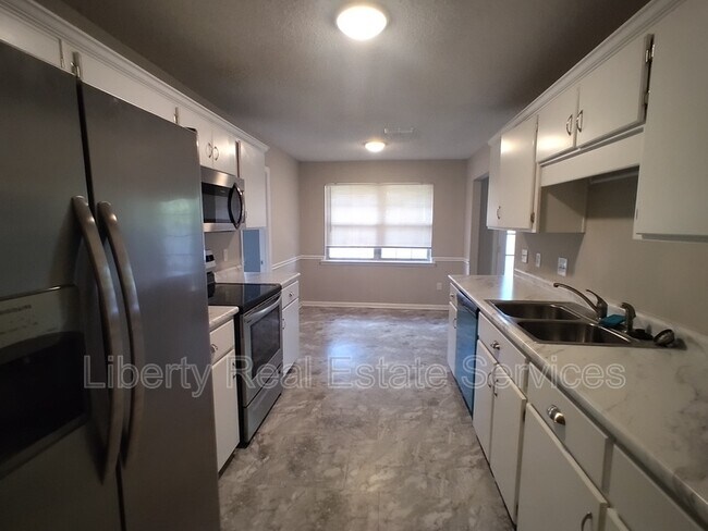 Building Photo - 101 Wayfair Ln