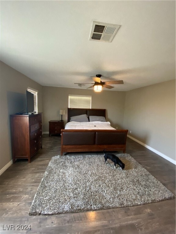 Building Photo - 1005 E McKnight Ave