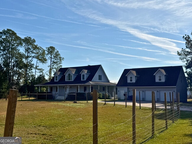 Building Photo - 1818 Union Carbide Rd