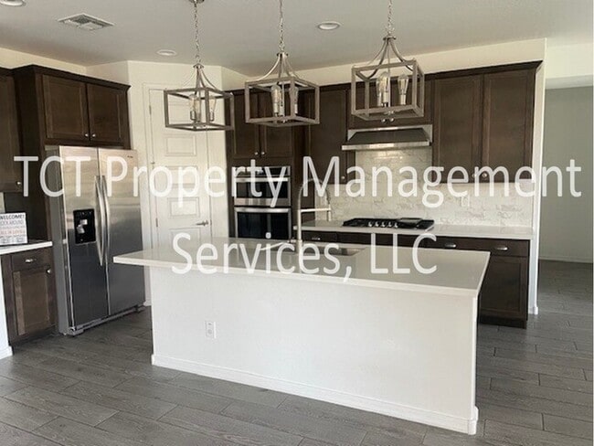Building Photo - Beautiful Fully Updated Home in Spur Cross !