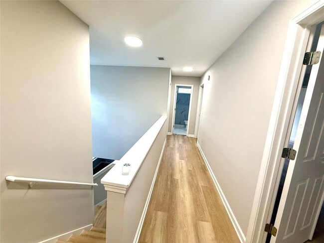 Building Photo - 1505 Wedgefield Ct