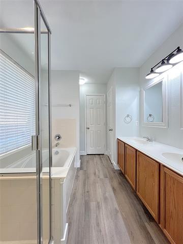 Building Photo - 8724 Chisholm Trail
